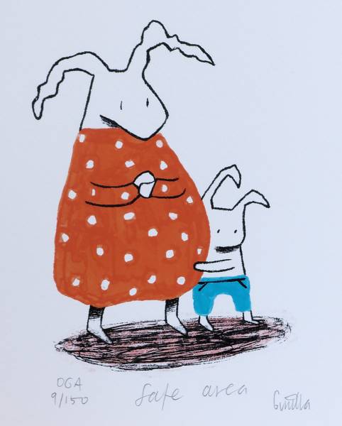 Safe area av Gunilla Holm Platou